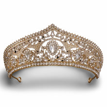 Load image into Gallery viewer, Royal V Tiara
