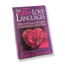 Load image into Gallery viewer, [ MAGICK BOOKSTORE ] The Five Love LAnguages: How to express heartfelt commitment to your mate - Gary Chapman. (With comprehensive Study Guide)
