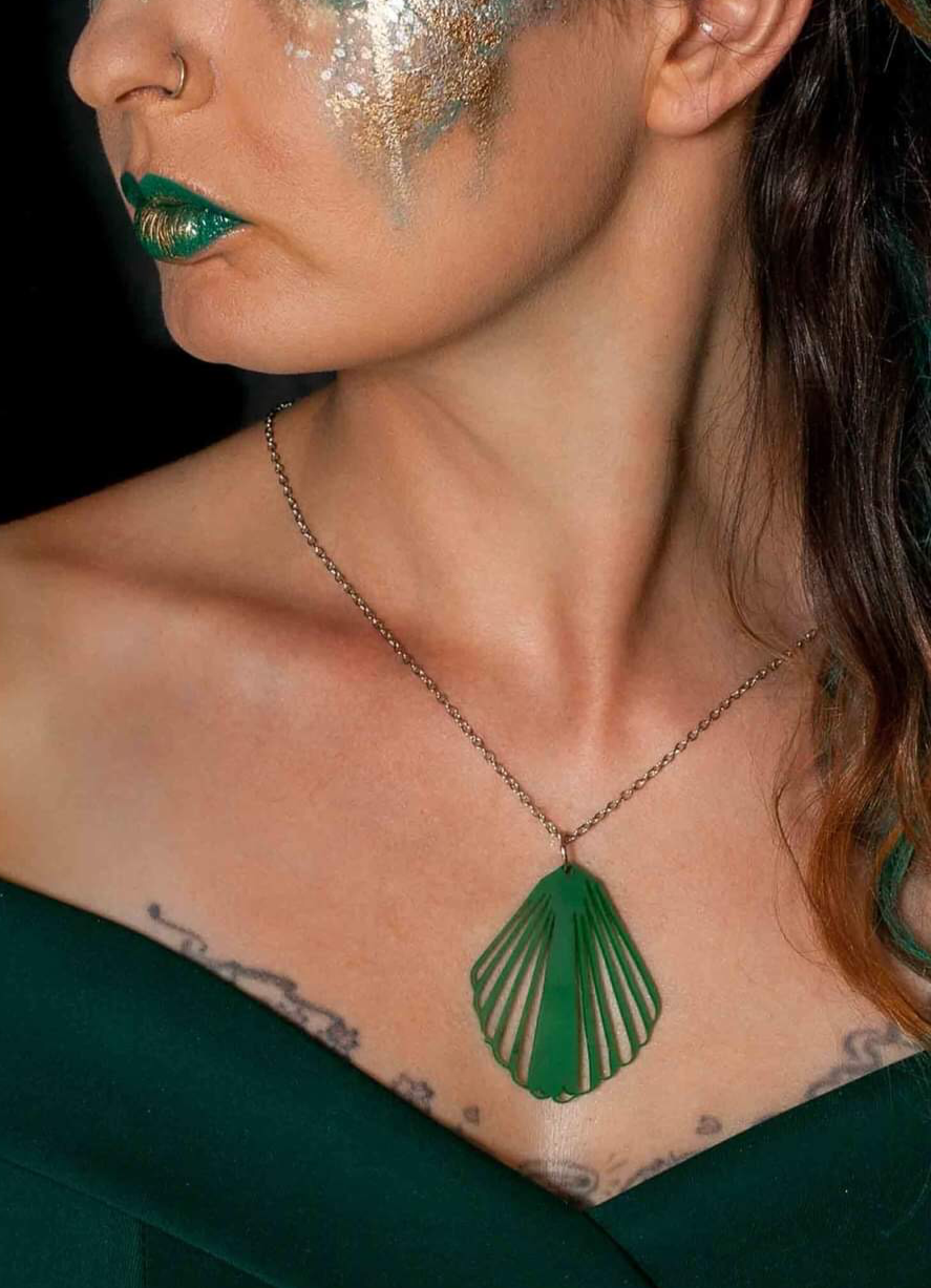 Fantail Necklace - Piwakawaka (Karen Hansen Art)